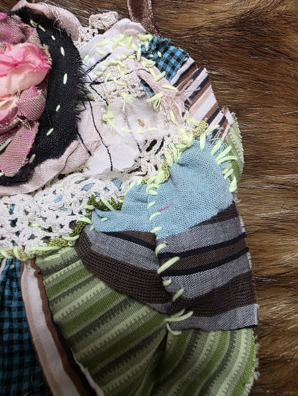 JABOT🩷MOSSIE ANNA ARTISAN DESIGN🩷OOAK NWT🩷VINTAGE TEXTILES - Picture 12 of 15
